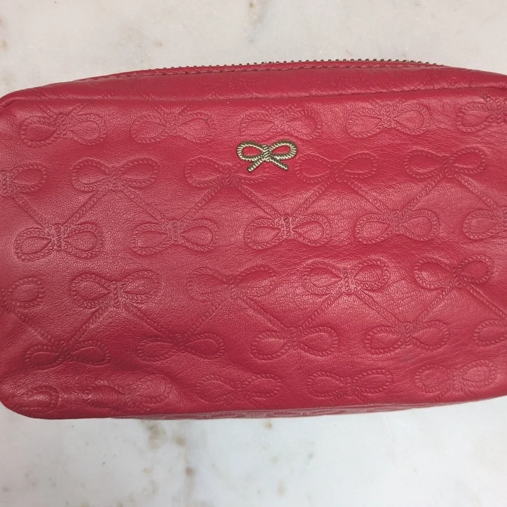 Anya Hindmarch Pink Embossed Bow Leather Cosmetic Makeup Bag Tassel Pouch Clutch - Picture 5 of 6